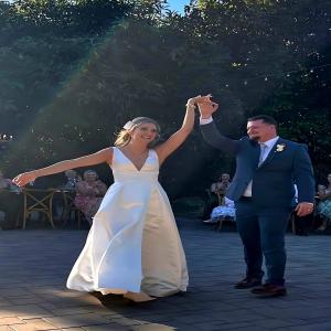 caught cali Bride hope