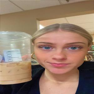 Gracie Hows