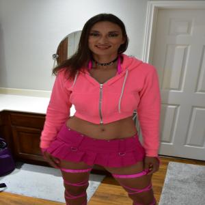 Melissa N. aka whore Melanie. Anyone recognize or have saved for post? DM for many more and info.