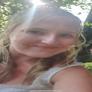 Stephanie the cheating whore Tg danni350