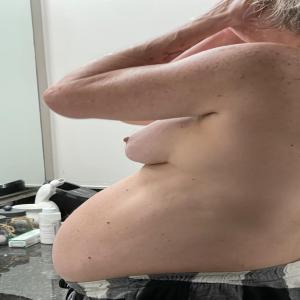 Saggy Mature Pam Dhaman